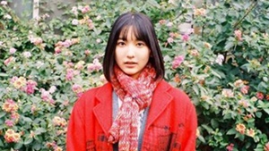 小貫莉奈さんはどんな人?