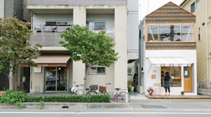 vivant(ヴィヴァン)[写真左]・TAKA Coffee stand[写真右]