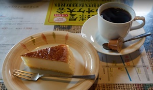 喫茶店ライフのメニュー・ケーキセット