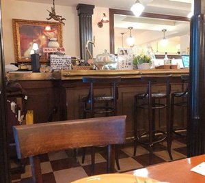 プトーカフェ・レトロな店内その1