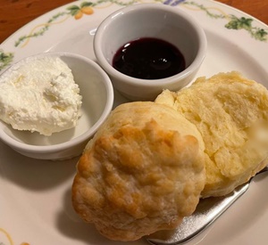プトーカフェのメニュー・スコーン